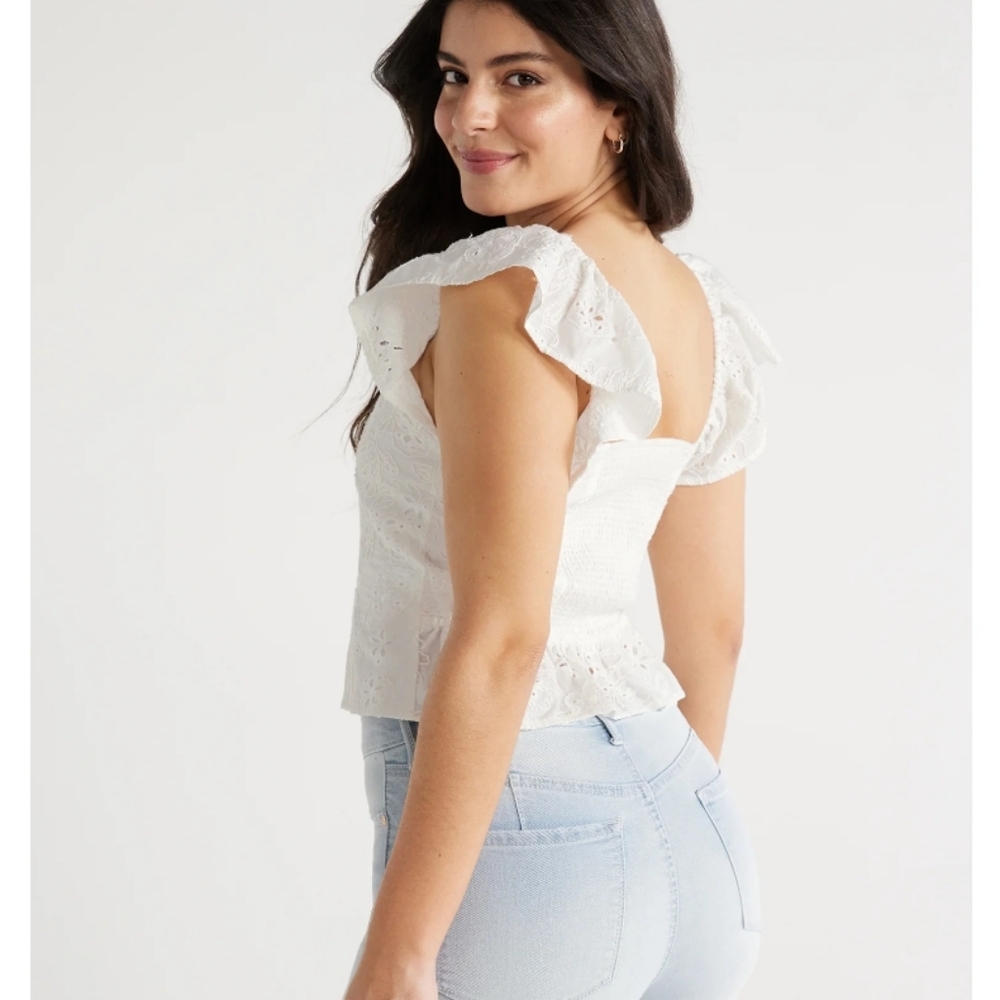 Sofia Jeans By Sofia Vergara White Eyelet Floral Ruffle Sleeve Top Womens XL - Picture 4 of 9